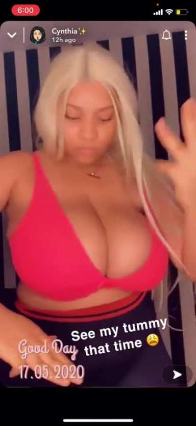 👅
