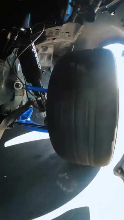 drift car suspension in action