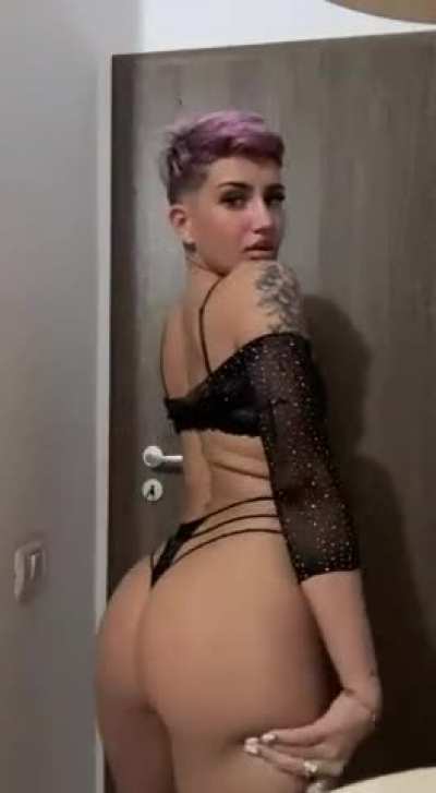 My ex said my boobs have a weird shape.. Is he right? link in the comments