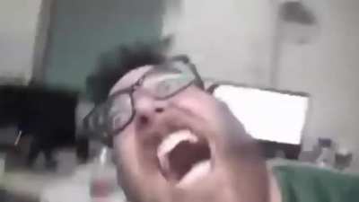 Meu amigo disse que esse sou eu do futuro, e o pior &eacute; que ele t&aacute; certo