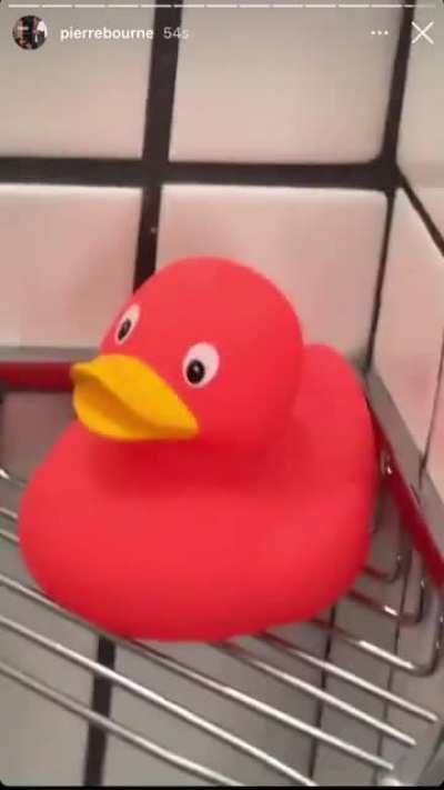Dis nigga Pierre 2 funny man . Nigga ina shower on ig story mad bout duckies 😹