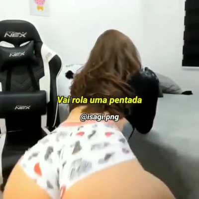 Nome dela pfvr 🙏