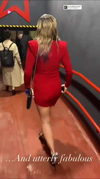 That iconic red dress.