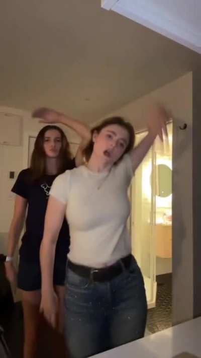 Thomasin McKenzie