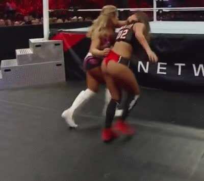 Nikki Bella wedgie
