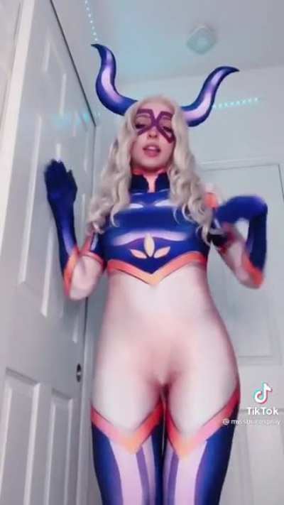 I swear she gets thicker every day