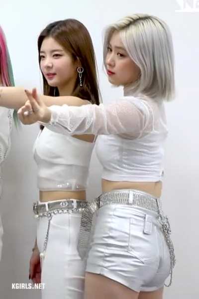 Ryujin&rsquo;s booty 🍑 ft Lia