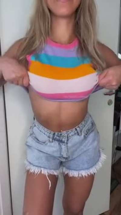 You can suck my nips and I'll suck your tip ;)