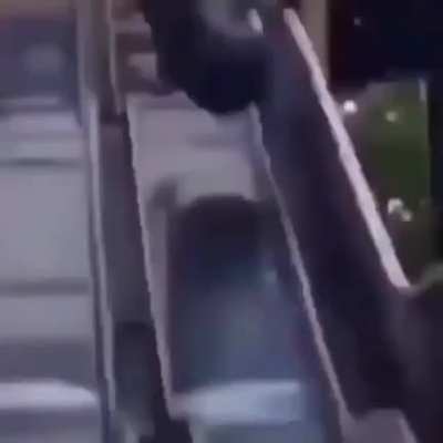 t&uuml;rk lirasının değeri her ge&ccedil;en g&uuml;n
