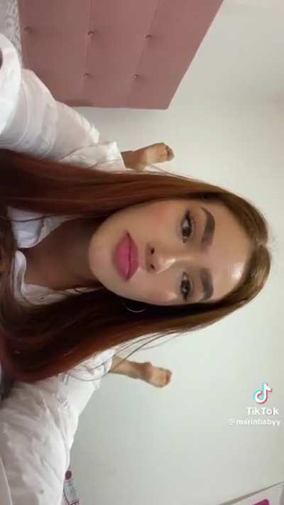 latina in the pose