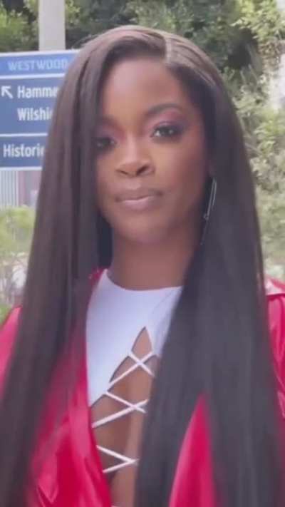 Ari Lennox
