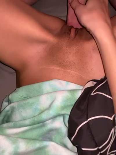 I love squeezing his big dick in my tight pussy 💦💦💦