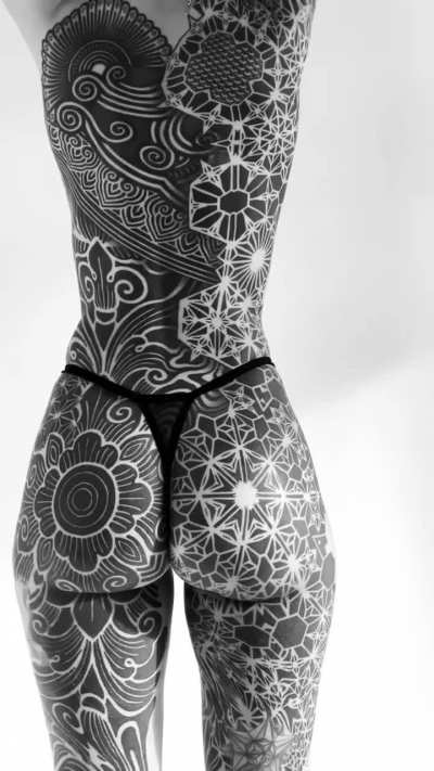 Healed - Black tattoo artwork by tattoo artists &copy; Arturo Terol and &copy; Eric Stricker from Spain.