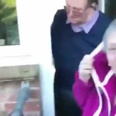 Olha que fofo genti a felicidade dela