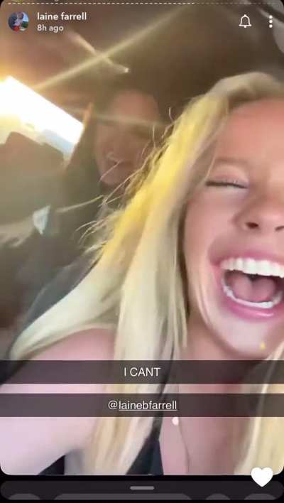 Shaking ass in car