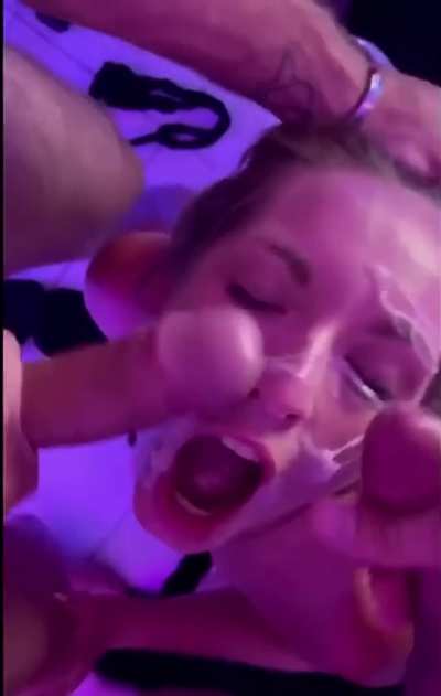 Blowjob GIF by hollsh