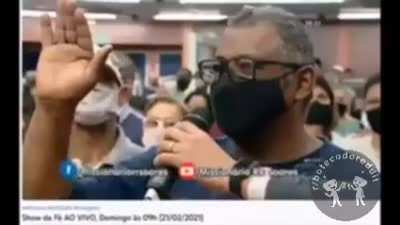 Gl&oacute;ria a deus!