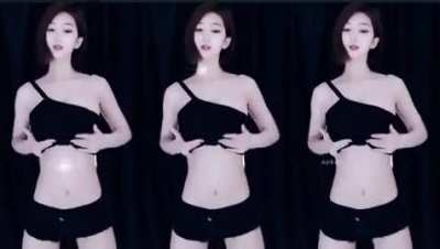 网易CC千代子子