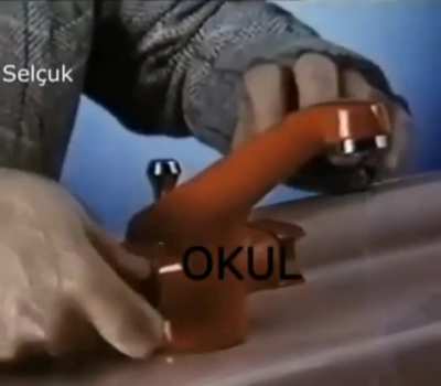 L&uuml;tfen karar ver artık eğitim adam :(