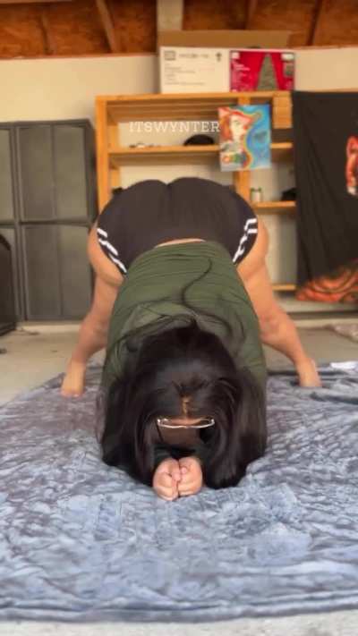 It&rsquo;s go gotta be impossible to deny her sex