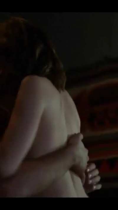 Phoebe Tonkin