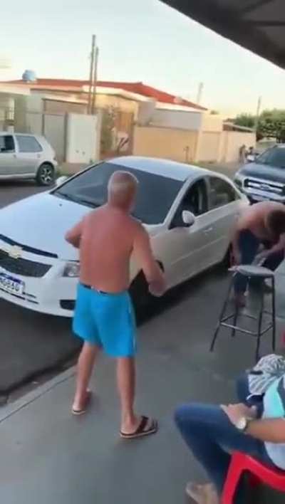 essa briga &eacute; foda