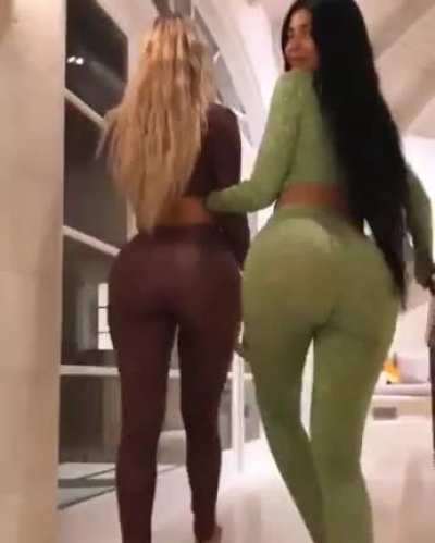 Kylie &amp;amp; Stassie