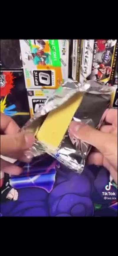 How Card collectors eat breakfast