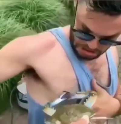 This guy is up for the Darwin awards