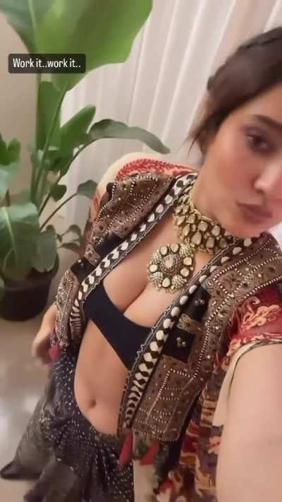 Neha Sharma dress