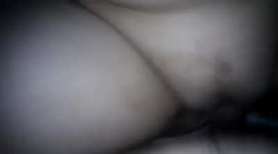 Cumshot on curvy body