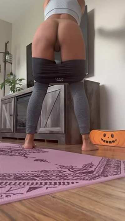 At home workouts are my [F]avorite.