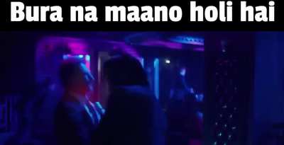 Pichkari moment