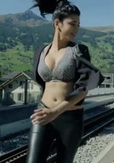 shruti hassan, anyone wanna jerk off together while we fantasise about actress , kik : master7.
