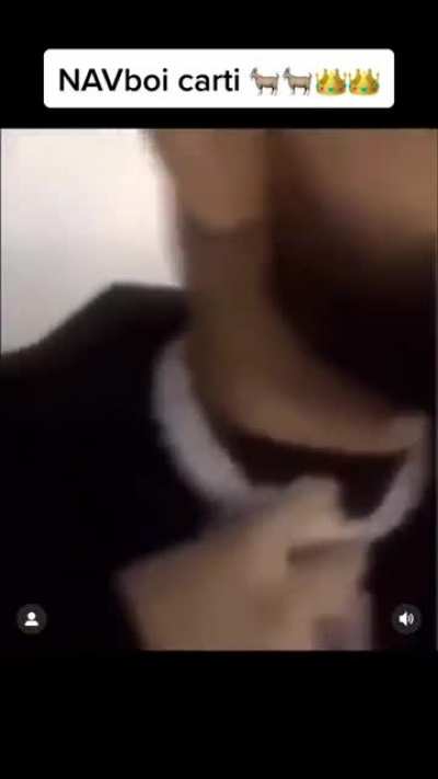 Navboi carti