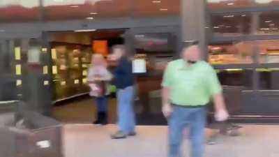 Multiple people seen walking out of an Oxford grocery store yesterday morning with shopping carts full of items they didn&rsquo;t pay for