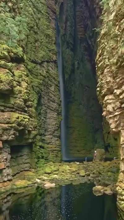 Cachoeira da Fumacinha is often named one of the world&rsquo;s most beautiful waterfalls, and it&rsquo;s no wonder why. From the towering, moss-covered rocks to the impressive height, every detail of this waterfall is just stunning