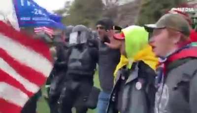 Trump supporters PROTECTING the police yesterday in Washington DC: The Lamestream media won&rsquo;t show you this.