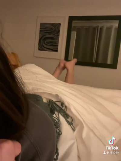 Friends GF&rsquo;s feet lol 