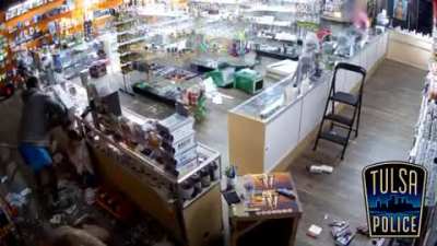 Tulsa, OK 6/17/21 Robbery/Assualt