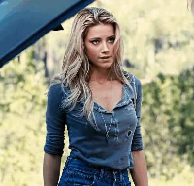 Amber Heard realizing what she has to do to pay you for fixing her car…