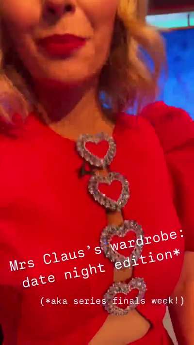 Closeups from Rachel herself...
