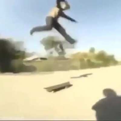 JJ despu&eacute;s de obtener el tel&eacute;fono de una mujer en Gta