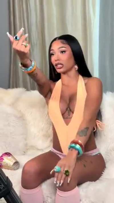 Coi Leray BTS