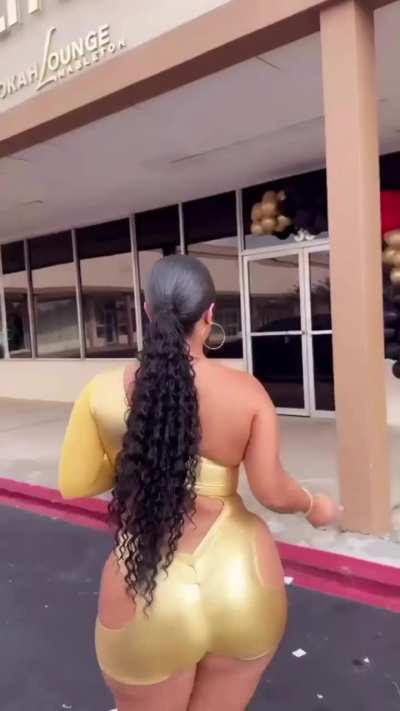 🔥🍑😍🍑🔥