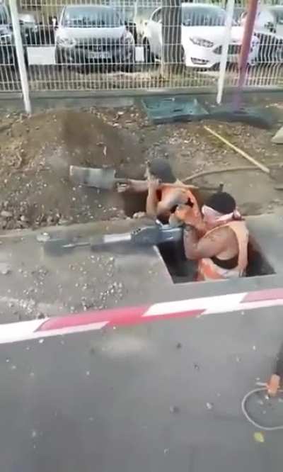 Gang shootout in construction site