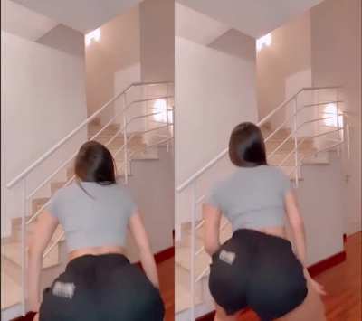 Tain&aacute; Costa [2/2]
