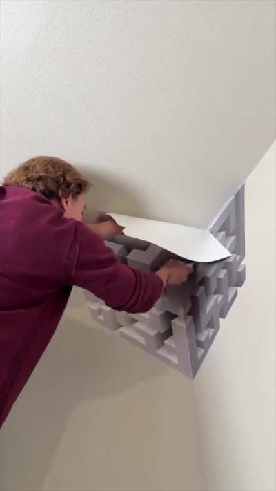 A Ceiling art that makes optical illusion