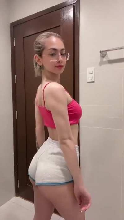 Siobe Lim