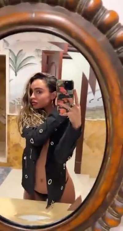 Sommer Ray